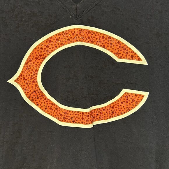 PINK Chicago Bears embellished t size XS BIN G - Picture 2 of 4